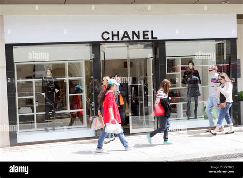 chanel outlet uk online|Chanel outlet online store.